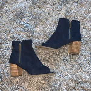 Dark blue suede peep toe booties